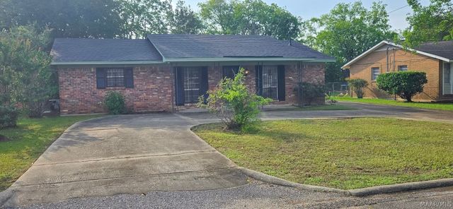 5608 E Shades Valley Drive, Montgomery, AL 36108
