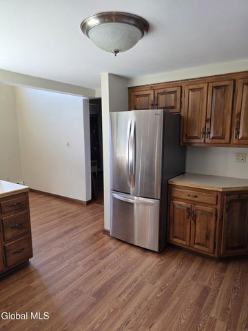 2109 Westside Avenue, Rotterdam, NY 12306