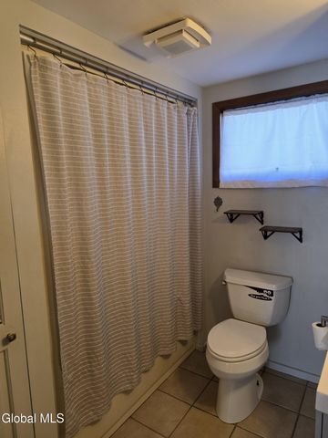 2109 Westside Avenue, Rotterdam, NY 12306