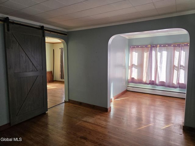 2109 Westside Avenue, Rotterdam, NY 12306