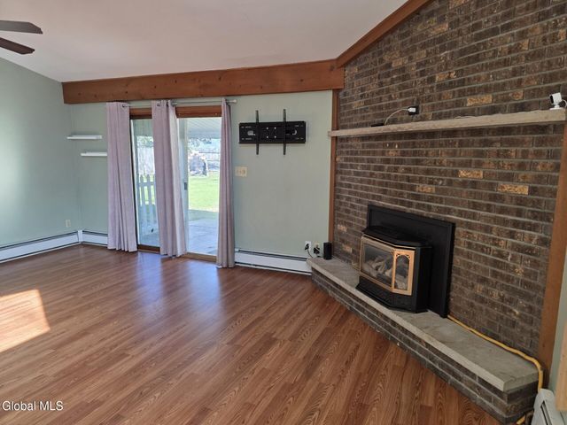 2109 Westside Avenue, Rotterdam, NY 12306