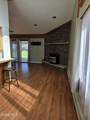 2109 Westside Avenue, Rotterdam, NY 12306