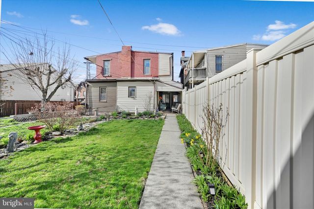1108 WALNUT ST, Lebanon, PA 17042
