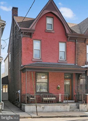 1108 WALNUT ST, Lebanon, PA 17042