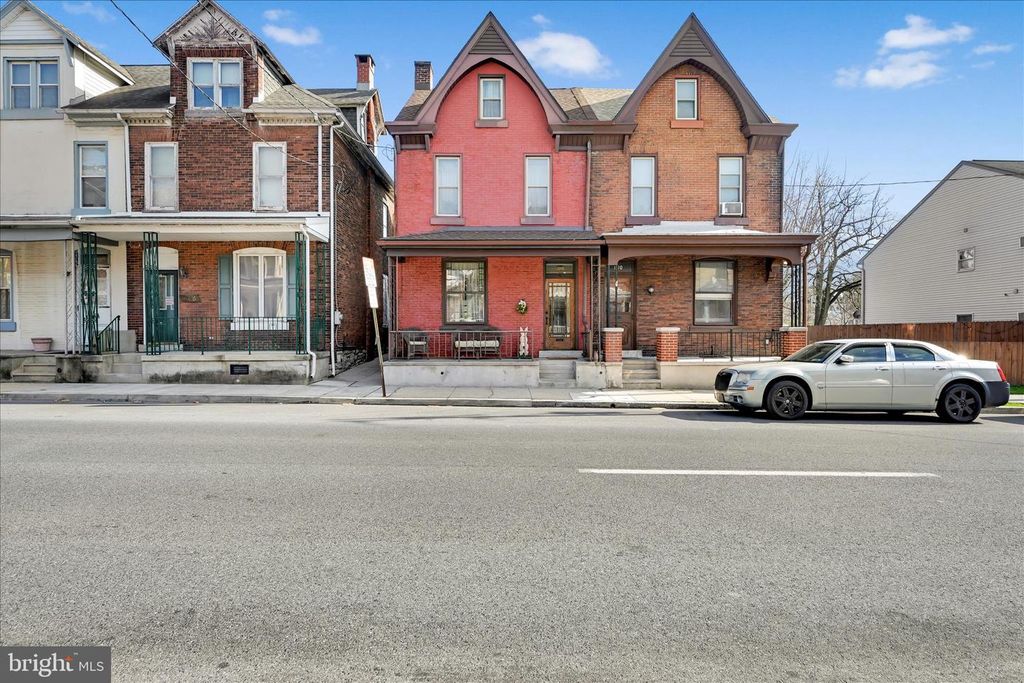 1108 WALNUT ST, Lebanon, PA 17042
