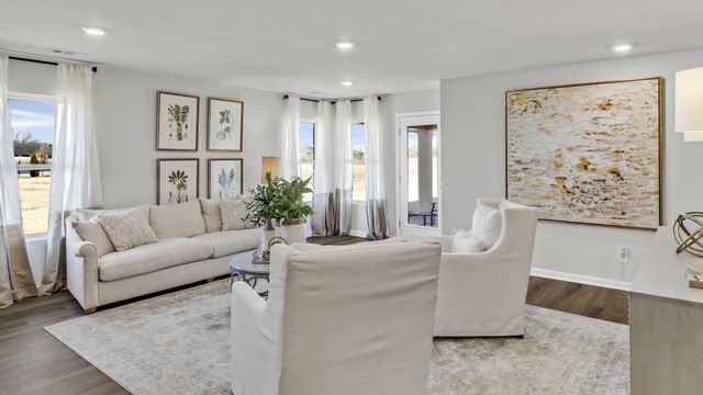 67 Aurora Circle, Fayetteville, TN 37334