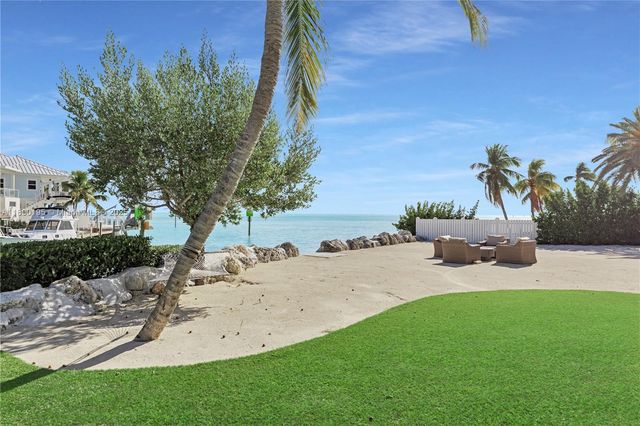91 Iroquois Dr, Islamorada, FL 33036