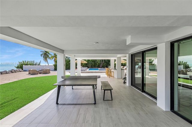 91 Iroquois Dr, Islamorada, FL 33036