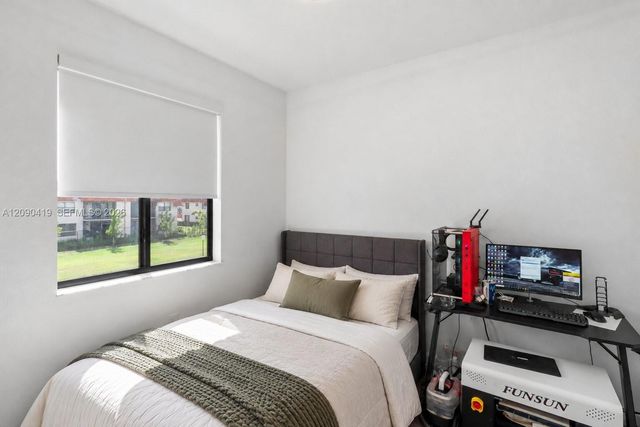 957 NE 211th Street, Miami, FL 33179