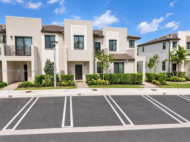957 NE 211th Street, Miami, FL 33179