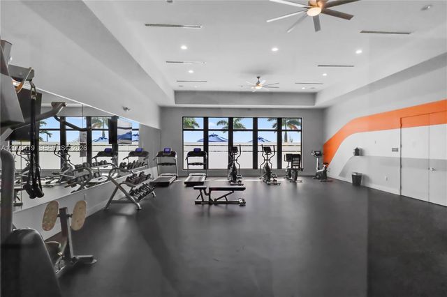 957 NE 211th Street, Miami, FL 33179
