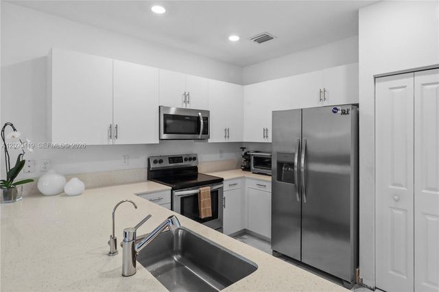 957 NE 211th Street, Miami, FL 33179