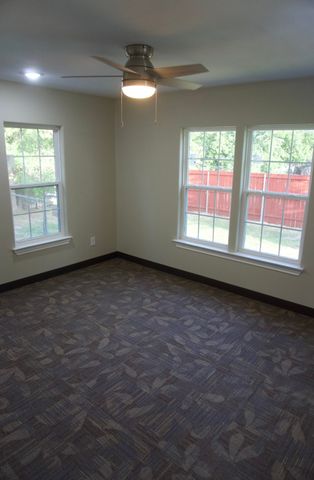400 S Mable Street, Ferris, TX 75125