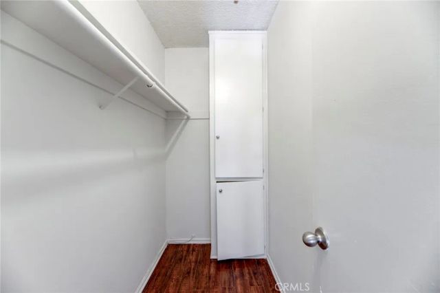 2615 Chariton Street, Los Angeles, CA 90034