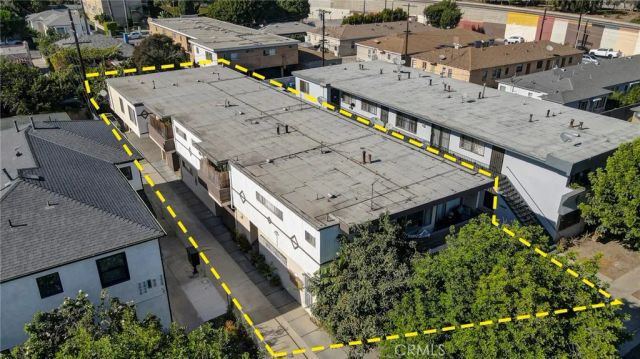 2615 Chariton Street, Los Angeles, CA 90034