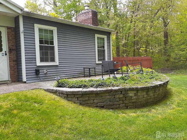 11 Sheffield Court, Old Bridge, NJ 08857