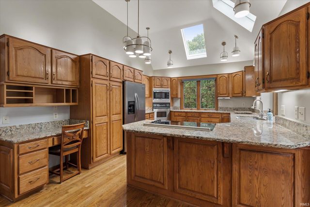 51846 Waterton Square Circle, Granger, IN 46530