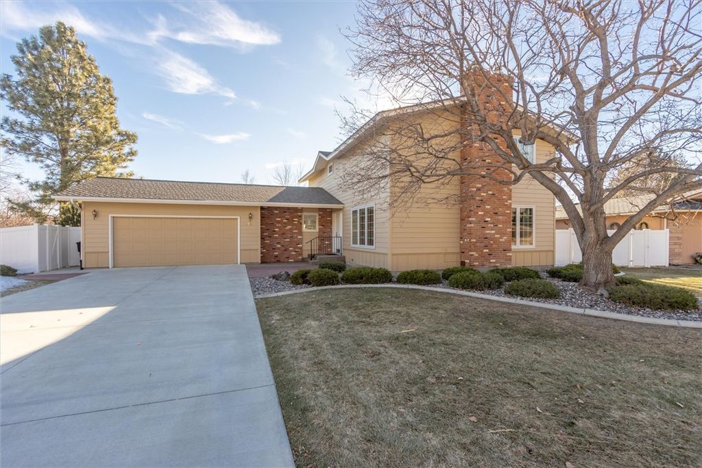 2748 Palm DRIVE, Billings, MT 59102