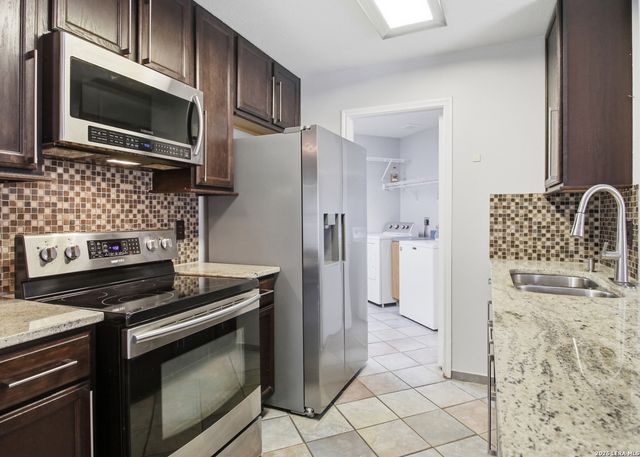9847 Alexa Place, San Antonio, TX 78251