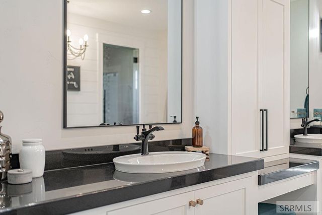 7753 S Packbridge Lane, Idaho Falls, ID 83406