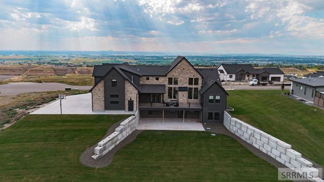 7753 S Packbridge Lane, Idaho Falls, ID 83406