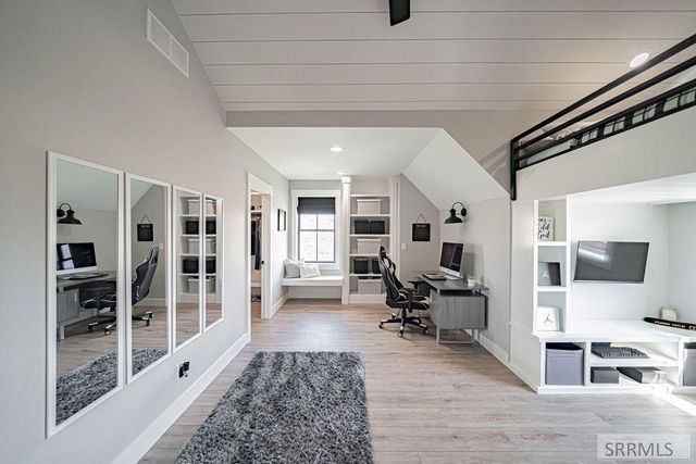 7753 S Packbridge Lane, Idaho Falls, ID 83406