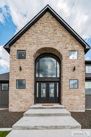 7753 S Packbridge Lane, Idaho Falls, ID 83406