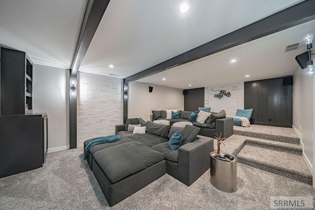 7753 S Packbridge Lane, Idaho Falls, ID 83406