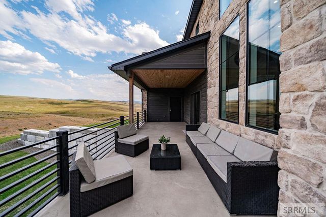 7753 S Packbridge Lane, Idaho Falls, ID 83406