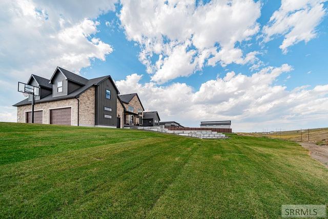 7753 S Packbridge Lane, Idaho Falls, ID 83406