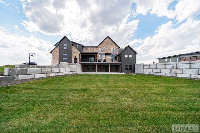 7753 S Packbridge Lane, Idaho Falls, ID 83406