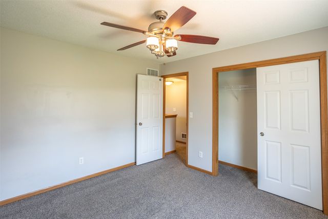 3208 SW Olde Ivy Circle, Ankeny, IA 50023