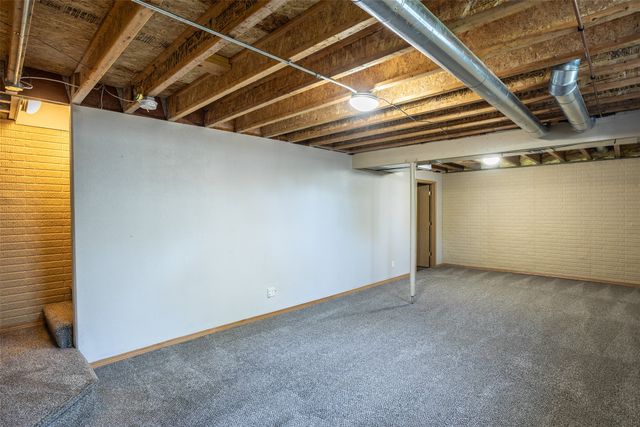 3208 SW Olde Ivy Circle, Ankeny, IA 50023