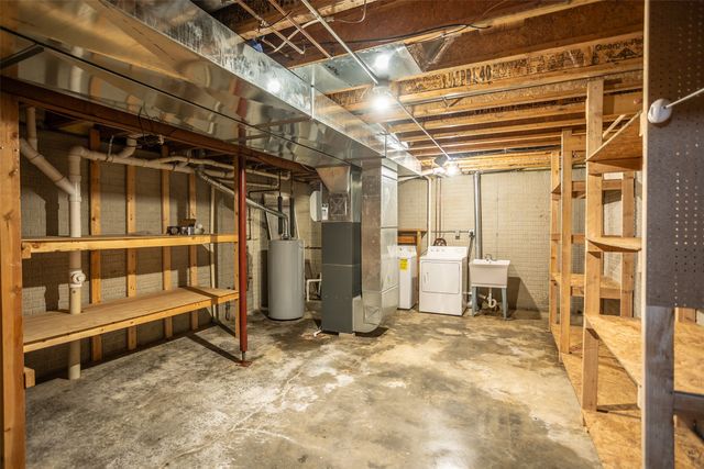 3208 SW Olde Ivy Circle, Ankeny, IA 50023