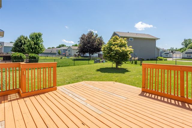 3208 SW Olde Ivy Circle, Ankeny, IA 50023