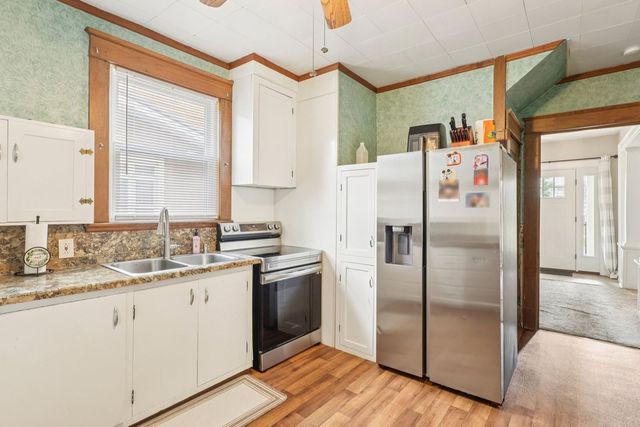 407 LAUREL BOULEVARD, New Castle, PA 16101