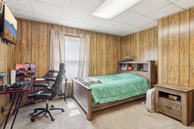 407 LAUREL BOULEVARD, New Castle, PA 16101
