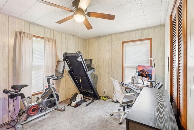 407 LAUREL BOULEVARD, New Castle, PA 16101