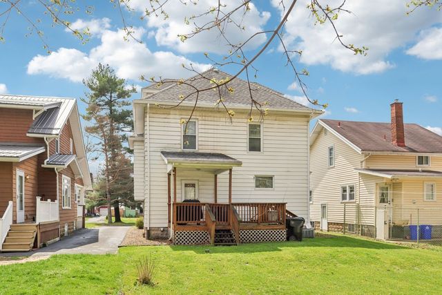 407 LAUREL BOULEVARD, New Castle, PA 16101