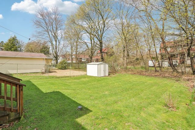 407 LAUREL BOULEVARD, New Castle, PA 16101