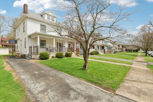 407 LAUREL BOULEVARD, New Castle, PA 16101