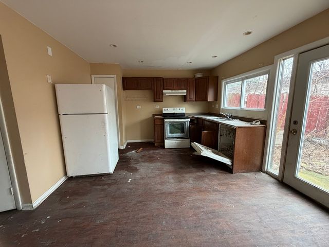 1235 San Simeon Drive NONE, Hanover Park, IL 60133