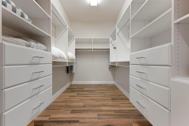 134 E TAMPA AVENUE, Venice, FL 34285