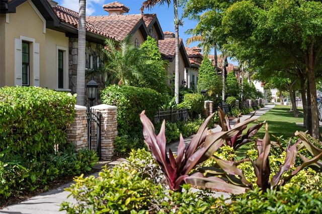 134 E TAMPA AVENUE, Venice, FL 34285