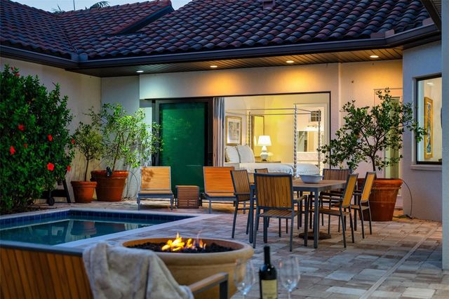 134 E TAMPA AVENUE, Venice, FL 34285