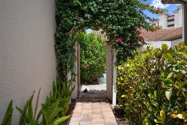 134 E TAMPA AVENUE, Venice, FL 34285