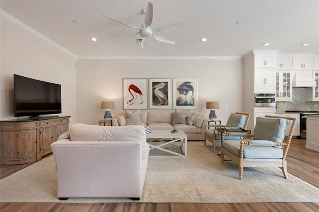 134 E TAMPA AVENUE, Venice, FL 34285