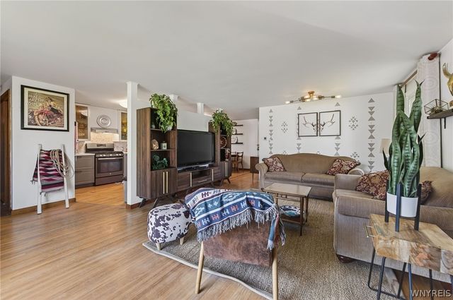 1335 East Park Road, Grand Island, NY 14072