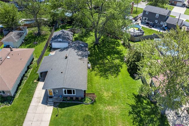 1335 East Park Road, Grand Island, NY 14072