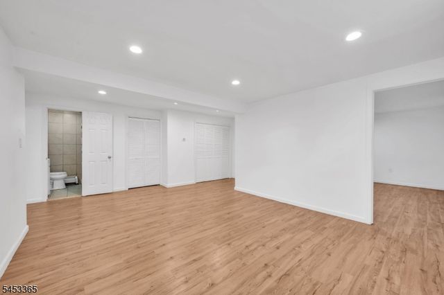 113 S Morris, Dover Town, NJ 07801